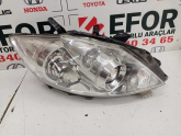 Oto Çıkma Parça / Toyota / Auris / Far & Stop / Sağ Ön Far / Çıkma Parça 
