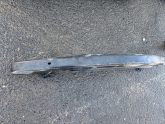 Oto Çıkma Parça / Volkswagen / Passat / Tampon / Tampon Demiri / Çıkma Parça 