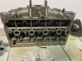 Oto Çıkma Parça / Volkswagen / Passat / Motor / Silindir Kapağı / Çıkma Parça 