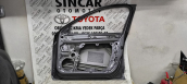 Oto Çıkma Parça / Skoda / Superb / Kaporta & Karoser / Sağ Ön Kapı / Çıkma Parça 