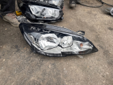 Peugeot 308 sağ ön far