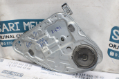 Oto Çıkma Parça / Ford / Focus / Oto Cam / Cam Krikosu / Çıkma Parça 