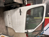 Oto Çıkma Parça / Mercedes / Sprinter / Kaporta & Karoser / Sağ Ön Kapı / Çıkma Parça 