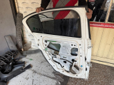 Oto Çıkma Parça / Fiat / Egea / Kaporta & Karoser / Kapı Menteşesi / Çıkma Parça 