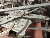 Oto Çıkma Parça / Renault / Fluence / Oto Cam / Cam Krikosu / Çıkma Parça 