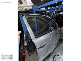 Volkswagen amarok sağ ön kapı orijinal....