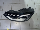 Oto Çıkma Parça / Audi / A4 / Far & Stop / Sol Ön Far / Çıkma Parça 