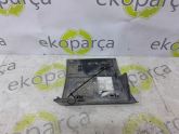 Oto Çıkma Parça / Land Rover / Range Rover / Kaporta & Karoser / Sağ Ön Çamurluk / Çıkma Parça 