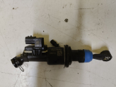 Oto Çıkma Parça / Dacia / Duster / Debriyaj / Üst Merkezi / Çıkma Parça 