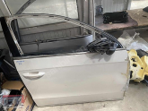 Oto Çıkma Parça / Volkswagen / Passat / Kaporta & Karoser / Sağ Ön Kapı / Çıkma Parça 