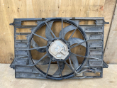 3135103831 Audi A4 S4 B9 8W fan motoru ve çerçevesi