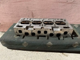 Oto Çıkma Parça / Renault / R 9 / Motor / Silindir Kapağı / Çıkma Parça 
