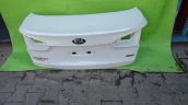 kia cerato bagaj kapağı