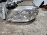 Oto Çıkma Parça / Toyota / Corolla / Far & Stop / Sağ Ön Far / Çıkma Parça 