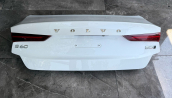 Oto Çıkma Parça / Volvo / S60 / Kaporta & Karoser / Bagaj Kapağı / Çıkma Parça 