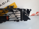 Oto Çıkma Parça / Renault / Clio / Tampon / Orta Izgara / Çıkma Parça 