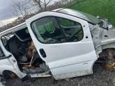 OPEL VİVARO SAĞ ÖN KAPI ORJİNAL ÇIKMA
