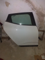 Hatasız tam dolu clio5 arka kapılar