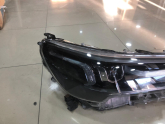 Oto Çıkma Parça / Toyota / Hilux / Far & Stop / Sağ Ön Far / Çıkma Parça 