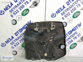 Oto Çıkma Parça / Mercedes / E Serisi / Motor / Motor Kapağı / Çıkma Parça 