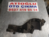 Renault 19 direksiyon pompa ayağı braketi
