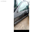 Oto Çıkma Parça / Renault / Safrane / Kaporta & Karoser / Sağ Ön Kapı / Çıkma Parça 