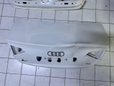 Audi A4 Bagaj Kapağı 2009-2015