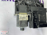 Oto Çıkma Parça / Volkswagen / Passat / Oto Cam / Cam Motoru / Çıkma Parça 