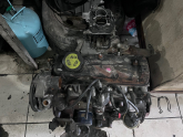 Oto Çıkma Parça / Renault / R 9 / Motor / Motor (komple) / Çıkma Parça 