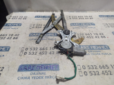 Oto Çıkma Parça / Toyota / Corolla / Oto Cam / Cam Krikosu / Çıkma Parça 