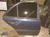 MERCEDES W202 C-SERİSİ ORJİNAL SAĞ ARKA KAPI HATASIZ