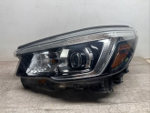 Oto Çıkma Parça / Subaru / Forester / Far & Stop / Sağ Ön Far / Çıkma Parça 