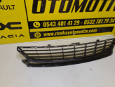 Oto Çıkma Parça / Renault / Megane / Tampon / Orta Izgara / Çıkma Parça 
