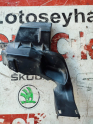 Oto Çıkma Parça / Volkswagen / Jetta / Motor / Silindir Kapağı / Çıkma Parça 