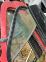 E30 sol arka kelebek cam
