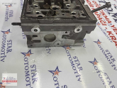Oto Çıkma Parça / Volkswagen / Passat / Motor / Silindir Kapağı / Çıkma Parça 