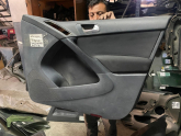 Oto Çıkma Parça / Volkswagen / Tiguan / Koltuk & Döşeme / Kapı Döşemesi / Çıkma Parça 