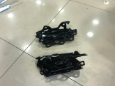 Oto Çıkma Parça / Bmw / 3 Serisi / Kaporta & Karoser / Kaput Menteşesi / Çıkma Parça 