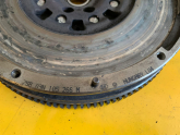 Oto Çıkma Parça / Volkswagen / Golf / Debriyaj / Baskı Balata / Çıkma Parça 