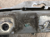 Oto Çıkma Parça / Volvo / S60 / Kaporta & Karoser / Kaput Menteşesi / Çıkma Parça 