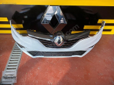 Oto Çıkma Parça / Renault / Megane / Tampon / Ön Tampon / Çıkma Parça 