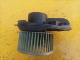 Oto Çıkma Parça / Volkswagen / Passat / Kalorifer / Kalorifer Motoru / Çıkma Parça 