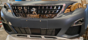 Peugeot 3008 ön tampon dolu