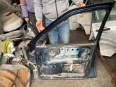 Oto Çıkma Parça / Ford / Escort / Kaporta & Karoser / Sağ Ön Kapı / Çıkma Parça 