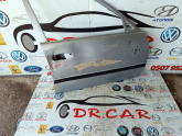 Oto Çıkma Parça / Toyota / Corolla / Kaporta & Karoser / Sağ Ön Kapı / Çıkma Parça 