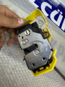 Oto Çıkma Parça / Fiat / Fiorino / Kaporta & Karoser / Kapı Kilidi / Çıkma Parça 