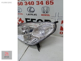 Oto Çıkma Parça / Toyota / RAV4 / Far & Stop / Sağ Ön Far / Sıfır Parça 