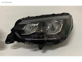Oto Çıkma Parça / Peugeot / 208 / Far & Stop / Sağ Ön Far / Çıkma Parça 