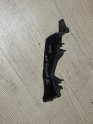 Oto Çıkma Parça / Volkswagen / Passat / Tampon / Tutucu Braketi / Çıkma Parça 