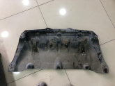 Oto Çıkma Parça / Bmw / 5 Serisi / Motor / Alt Muhafaza / Çıkma Parça 